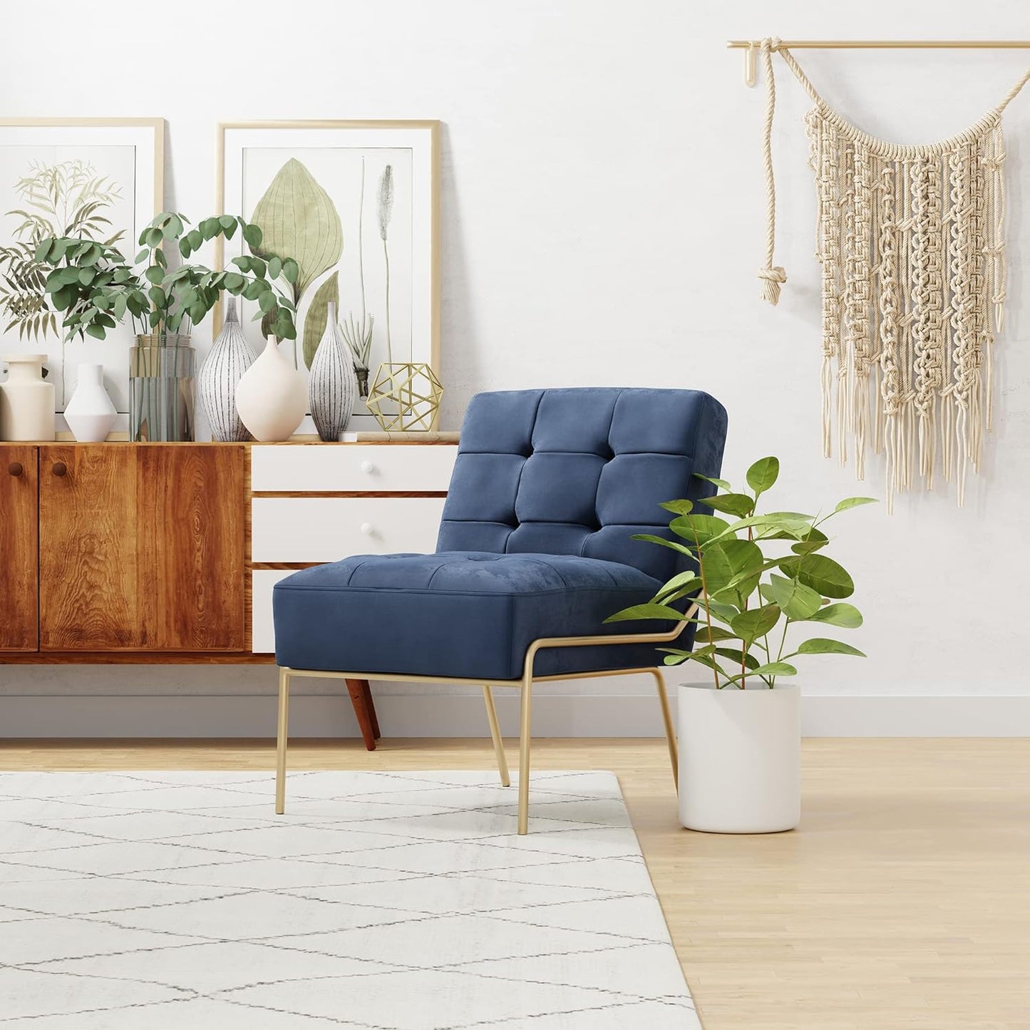 Bonanza Tufted Accent Chair